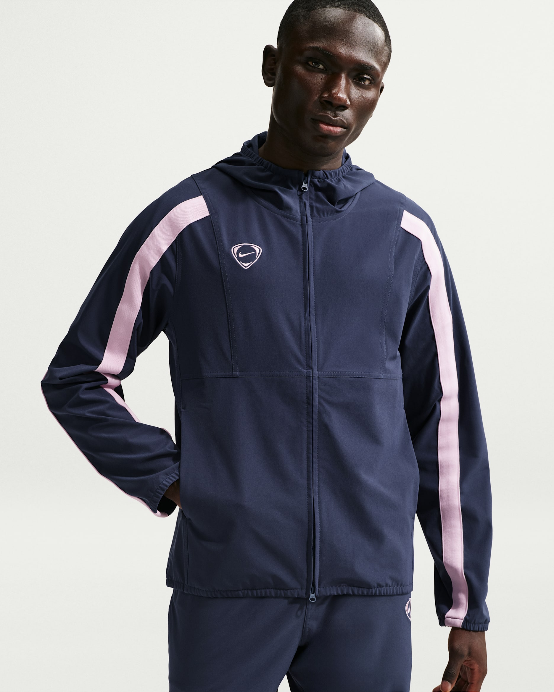 Nike Energy Men's Repel Football Woven Jacket. Nike RO